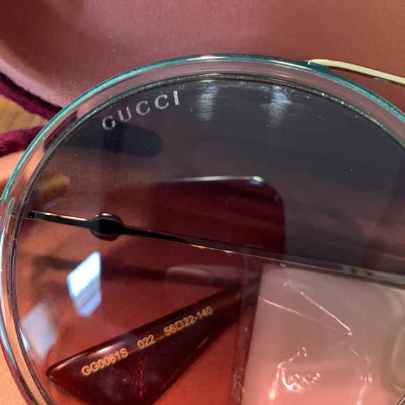 NWOT Authentic Gucci Gradient Round Glasses - Picture 5 of 12